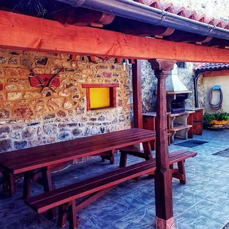 Casa Rural Buron โปซาดา เด วาลเดออน ภายนอก รูปภาพ